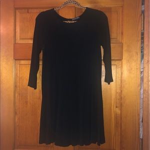Black Mid Sleeve Dress